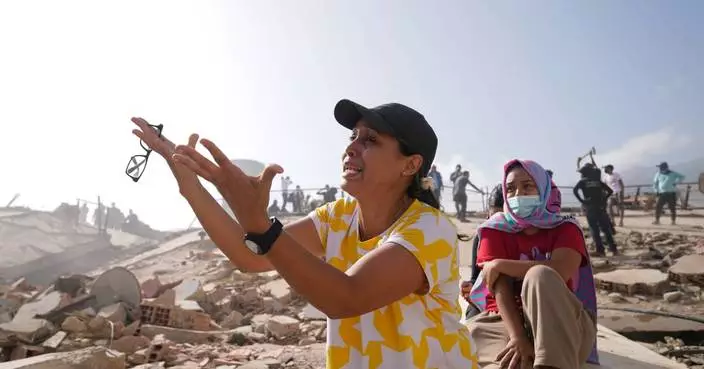 Photos show rescue efforts across earthquake-ravaged Venezuela