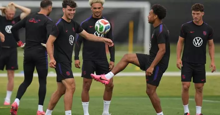 US riding wave of confidence to World Cup knockout rounds after strong start to home tournament