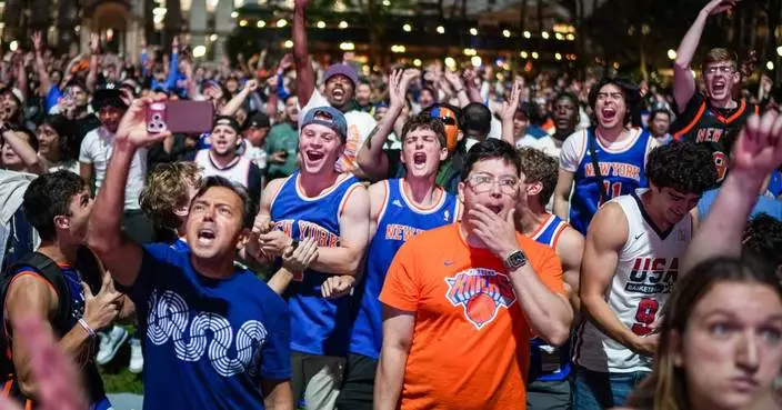 Knicks fever is colliding with World Cup buzz, and New York soccer bars are trying to juggle both