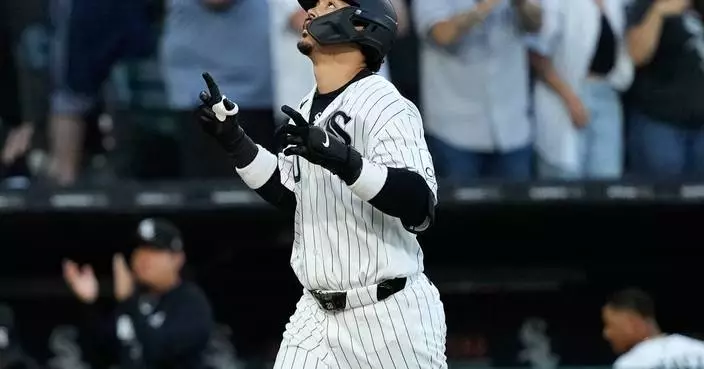 Miguel Vargas hits a home run to lift Chicago White Sox over Cleveland Guardians, 2-1