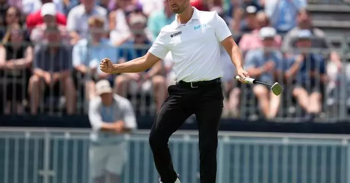A year after smashing a locker, Wyndham Clark finds himself leading at another US Open