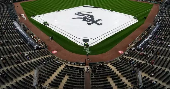 Atlanta Braves at Chicago White Sox game postponed because of rain