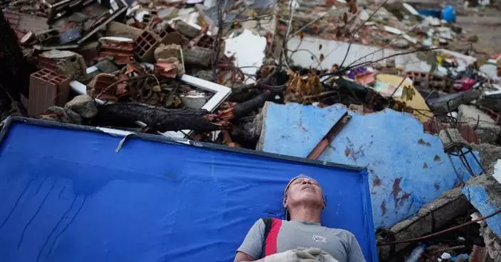 Aid workers warn of infectious diseases, overwhelmed hospitals after Venezuela quakes