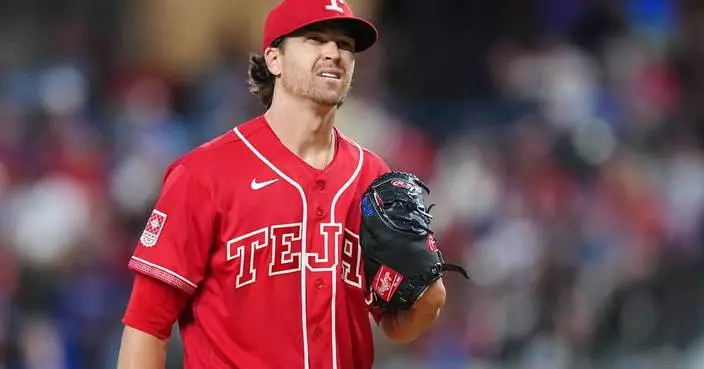 DeGrom has 9 Ks to win on his 38th birthday as Rangers get wild 9-7 victory over Padres