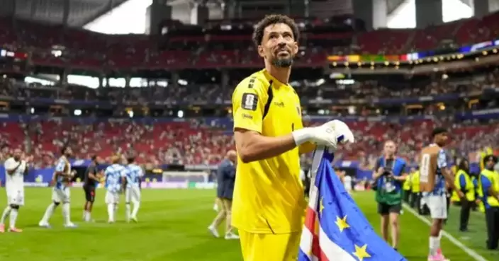 Cape Verde star goalkeeper Vozinha's mother gets visa to attend next World Cup match