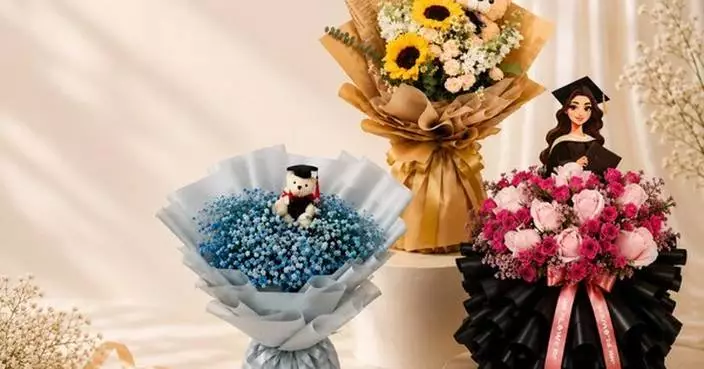 JM Flower Celebrates Singapore Graduates With 10% Off Unique Graduation Bouquets