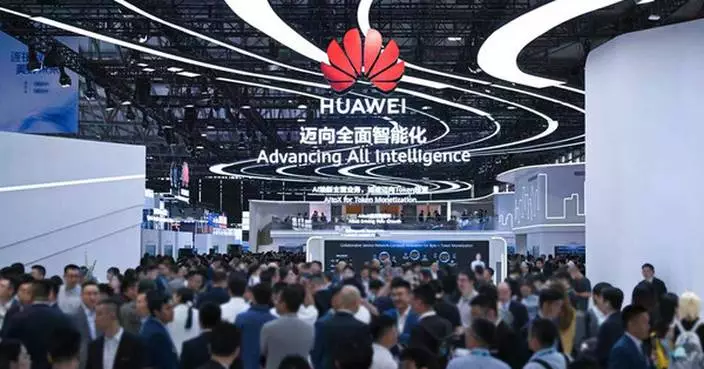 Huawei Helps Global Carriers Monetize Tokens with Service-Network-Compute Integration