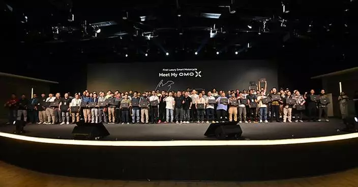 OMO-X Begins Global First Deliveries, Ushering Motorcycles into the 3.0 Era