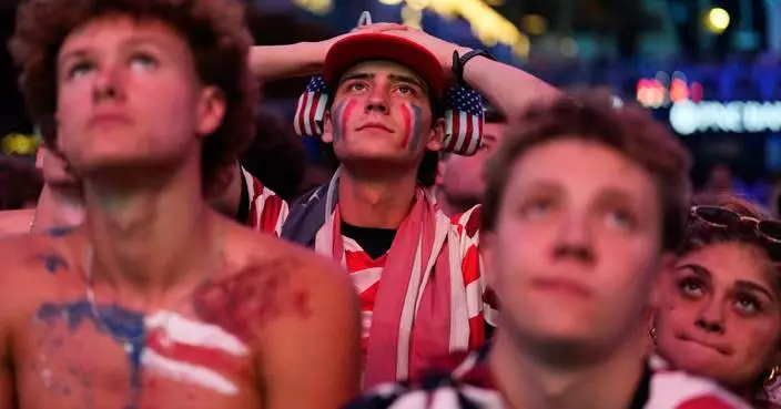 American fans saw a night of hope turn to World Cup disappointment, in photos