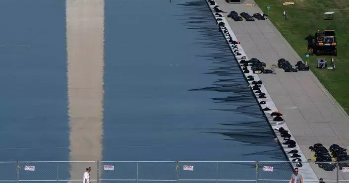 Trump's administration won't seek new bids to repair the Lincoln Memorial Reflecting Pool