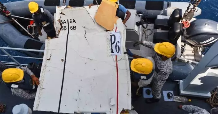 Cargo plane wreckage found off Pakistan's coast as search continues for 5 missing crew