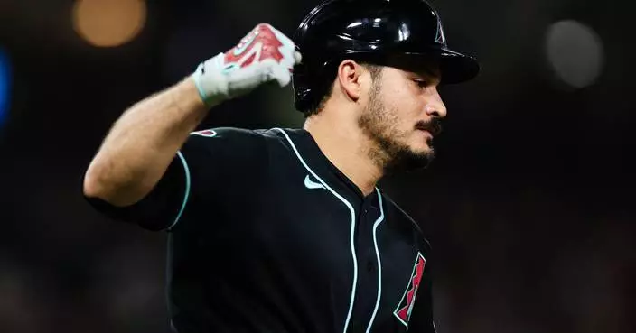 D-backs' Nolan Arenado reaches 2,000 career hits with double vs. Athletics