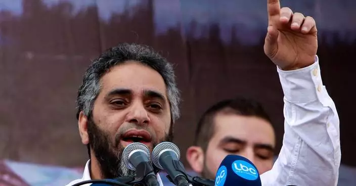Lebanese singer-turned-militant released on bail as a probe into 2013 clashes continues