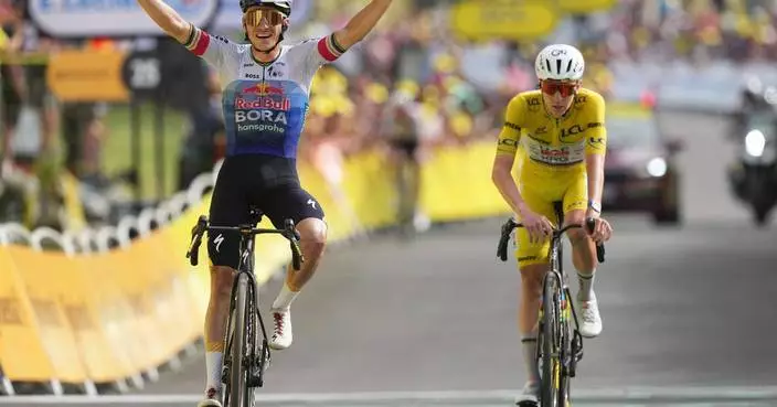 Evenepoel wins 15th stage of the Tour and Pogacar retains big lead as Vingegaard crashes out of race