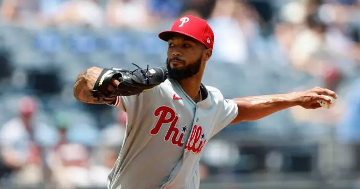 Royals slug 4 homers, tag Phillies ace Sánchez for career-worst 9 earned runs in 15-1 victory