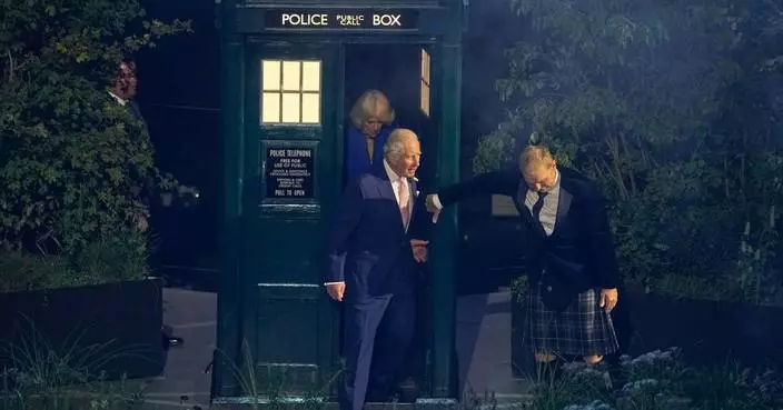 King Charles emerges from Doctor Who's TARDIS to open Commonwealth Games in Glasgow