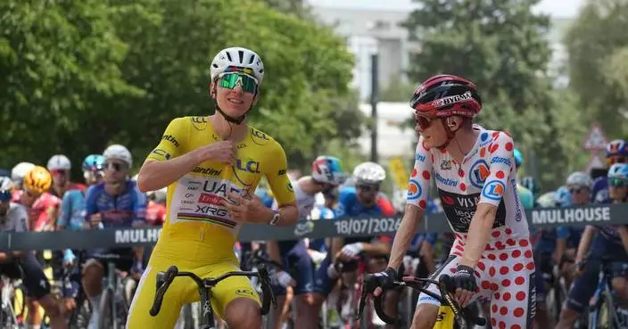 Vingegaard needs surgery on fractured collarbone after crashing out of Tour de France on Stage 15