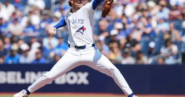 Shane Bieber pitches season-high 7 innings as Blue Jays beat Rays 3-1 to avoid 4-game sweep