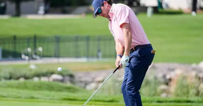 Kohles shoots 62 to take the 1st-round lead in the 3M Open. Scheffler 3 shots back
