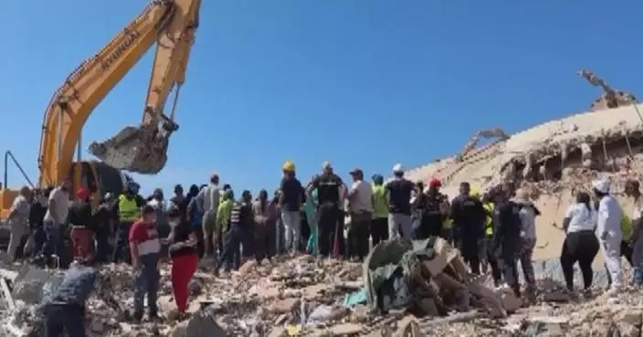 Venezuela quake death toll rises to 1,943