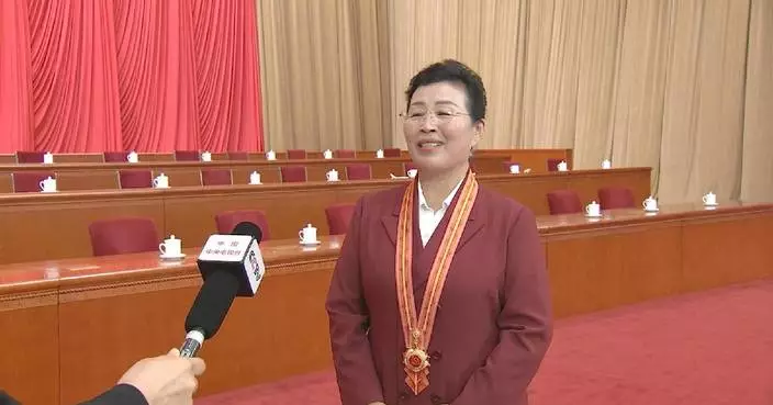 July 1 medal recipients vow to work for people's well-being, stronger China