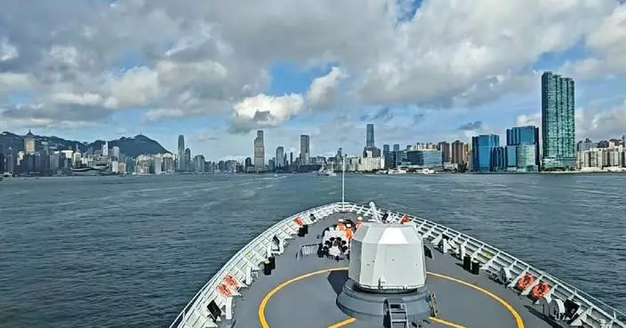 PLA Navy vessels Nanning, Hengyang arrive in Hong Kong waters for public visits