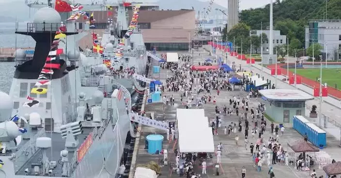PLA naval ships thrill Hong Kong visitors