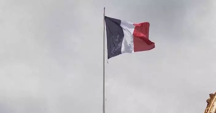 French gov't cuts 2026 economic growth forecast to 0.7 percent