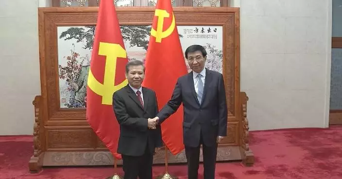 Top political advisor meets Vietnamese Communist Party delegation