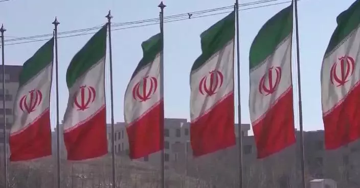 Iran warns of full-scale offensive if US strikes continue