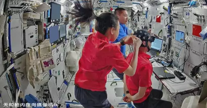 Shenzhou-23 crew carry out in-orbit research in medical science, equipment maintenance