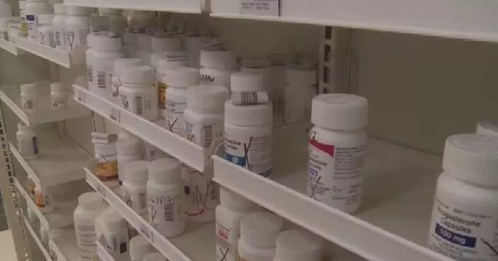 Trump unveils phased tariff plan on generic drugs