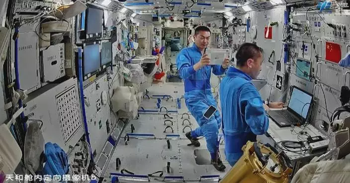 Shenzhou-23 crew carry out research in biology, microgravity, equipment maintenance