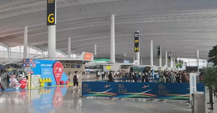 Flights resume at Guangzhou airport as Noul wanes