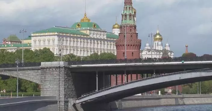 Putin signs decree increasing size of Russian armed forces