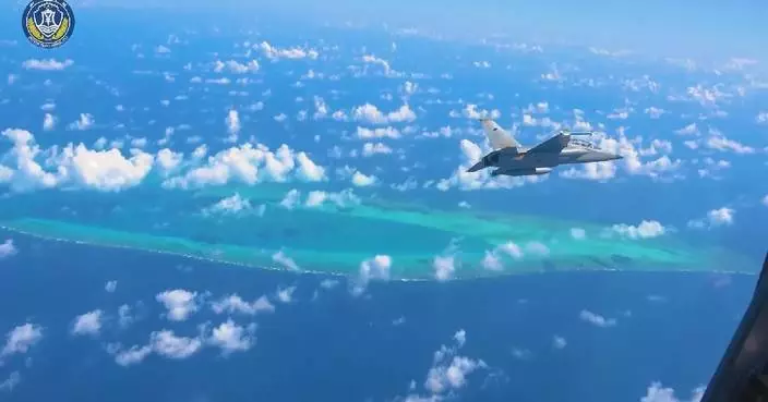 Chinese naval, air forces patrol Huangyan Dao