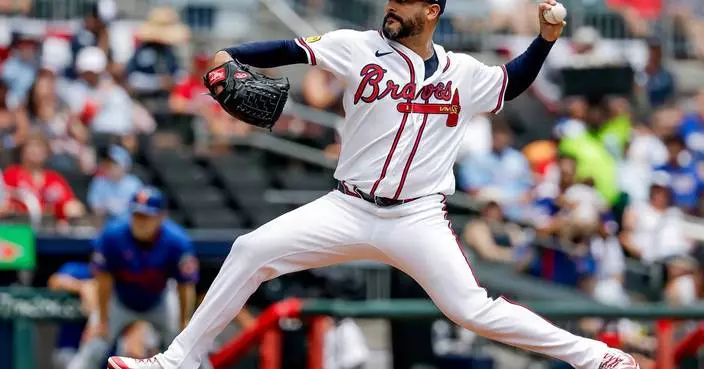 Braves place Martín Pérez on IL with forearm contusion, designate Carlos Carrasco for assignment