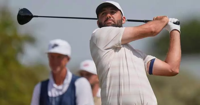Scottie Scheffler gets bad bounces and a big break. It adds to a close call at British Open