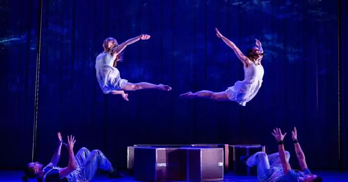 Theatre Production 'Starchitects' Debuts at International Arts Carnival with Acrobatic Space Adventure