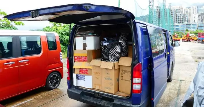 Hong Kong Customs Seizes 390,000 Illicit Cigarettes, Arrests Local Man in Anti-Smuggling Operation