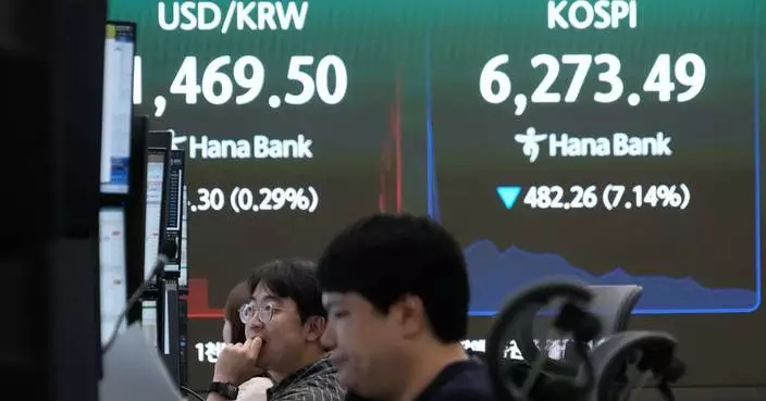 Wall Street's flip from AI stocks to elsewhere accelerates, while oil prices keep easing