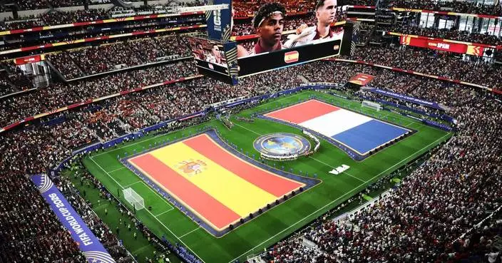 France and Spain face each other in Texas for a spot in Sunday's World Cup final, in photos