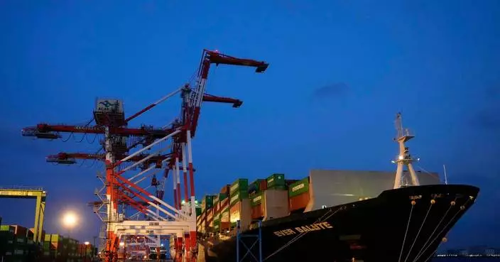 Japan's exports and imports grow as yen weakens