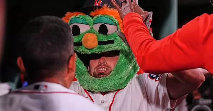 Red Sox extend win streak to 14, beating Orioles 6-5 to end Baltimore's 7-game streak