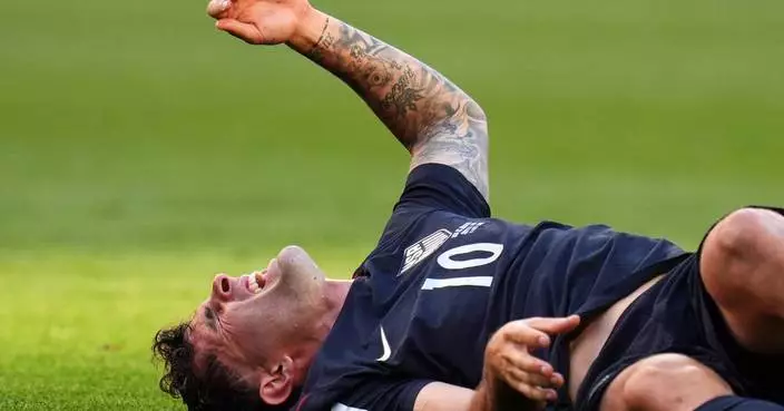 US star Christian Pulisic fractured leg in World Cup loss to Belgium