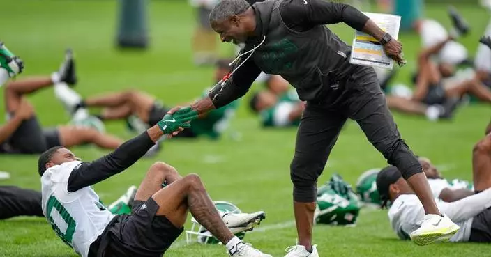 No slogans or hype speeches as Aaron Glenn's Jets open camp and chase improvement