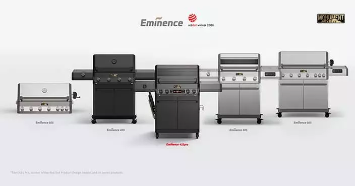 Monument Grills Wins Red Dot Award: Product Design 2026 for the E425 Pro Gas Grill