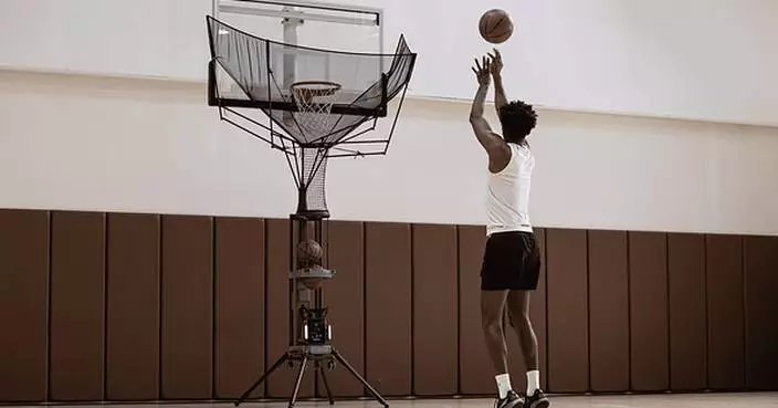 LUMISTAR Launches CARRY on Kickstarter, Introducing an AI-Powered Basketball Training System