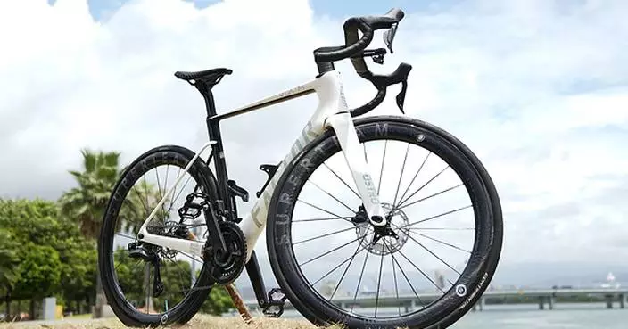 Superteam Wheels Launches Ultra SL SE All-Scenario Wheelset with DT180 Hubs