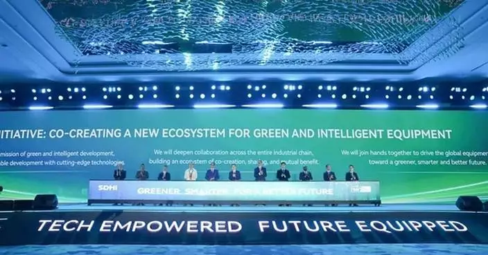 Shandong Heavy Industry Group Showcased Green, Intelligent High-end Equipment in Vietnam
